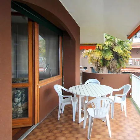 Le Terrazze By Interhome Apartamento *